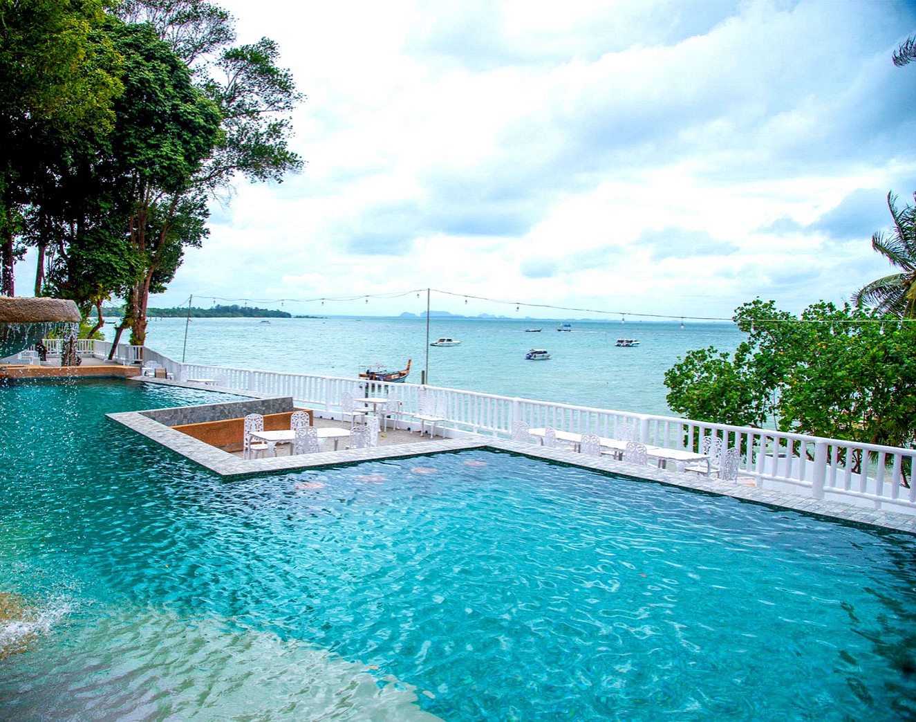 Arawan Beach Resort Krabi